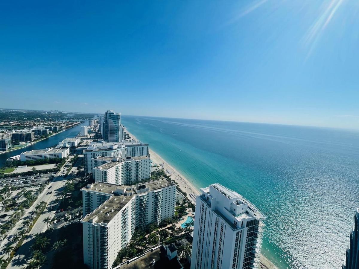Stay At The Top With Amazing Views By Rent4Us Hollywood Luaran gambar