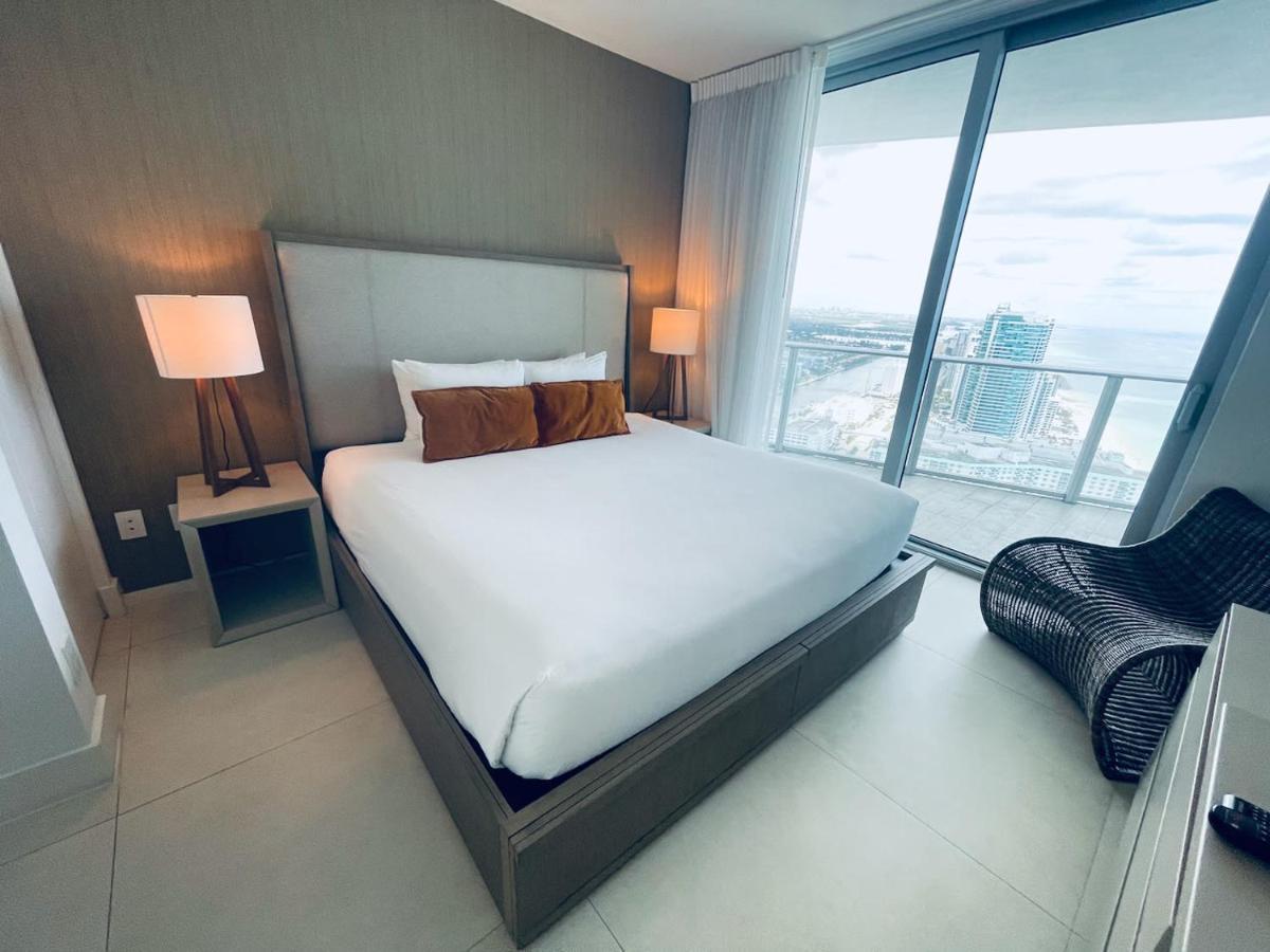 Stay At The Top With Amazing Views By Rent4Us Hollywood Luaran gambar