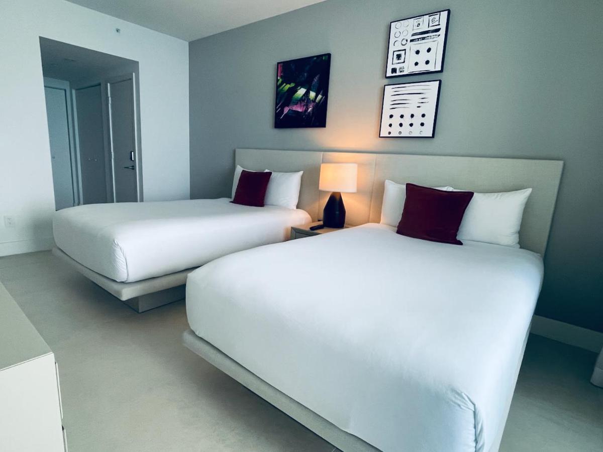 Stay At The Top With Amazing Views By Rent4Us Hollywood Luaran gambar