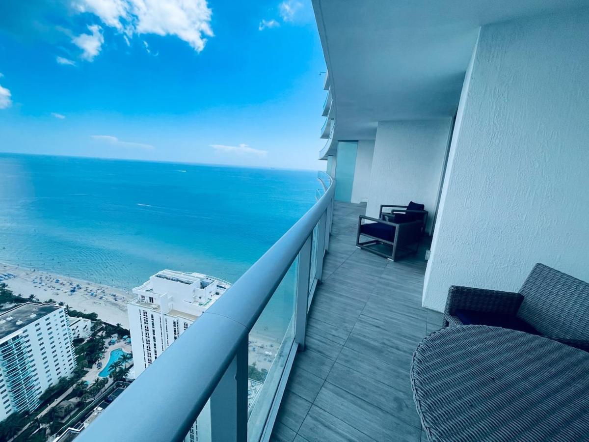 Stay At The Top With Amazing Views By Rent4Us Hollywood Luaran gambar