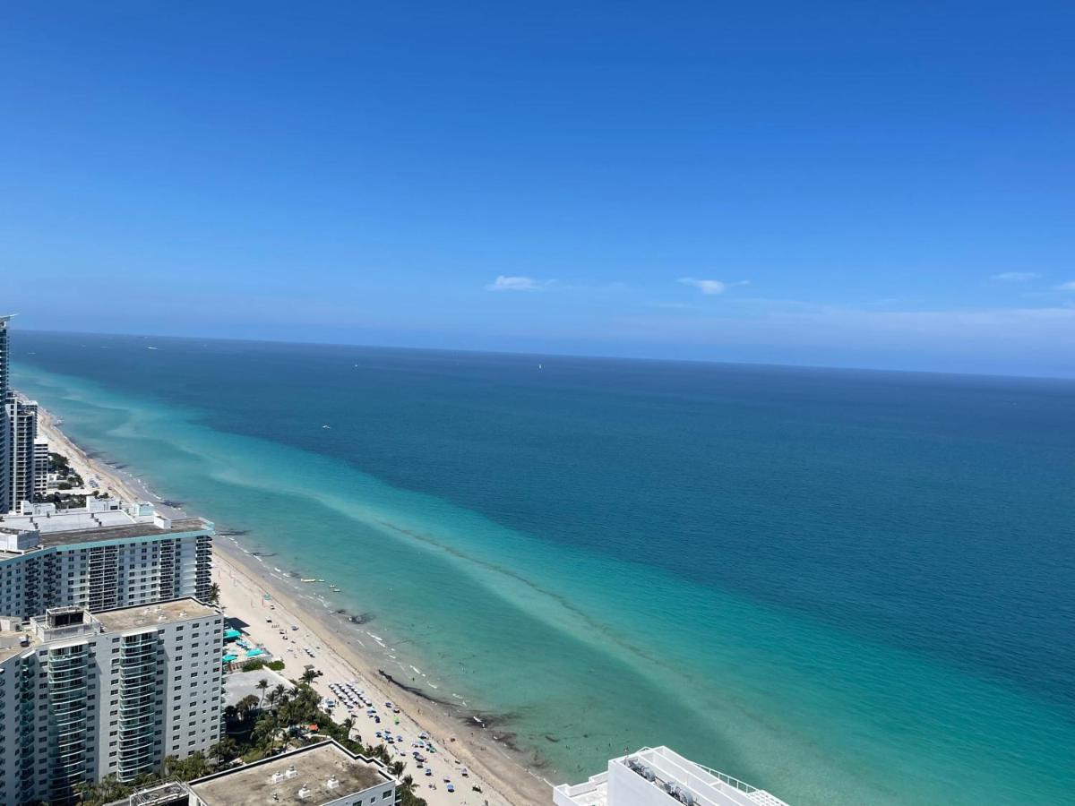 Stay At The Top With Amazing Views By Rent4Us Hollywood Luaran gambar